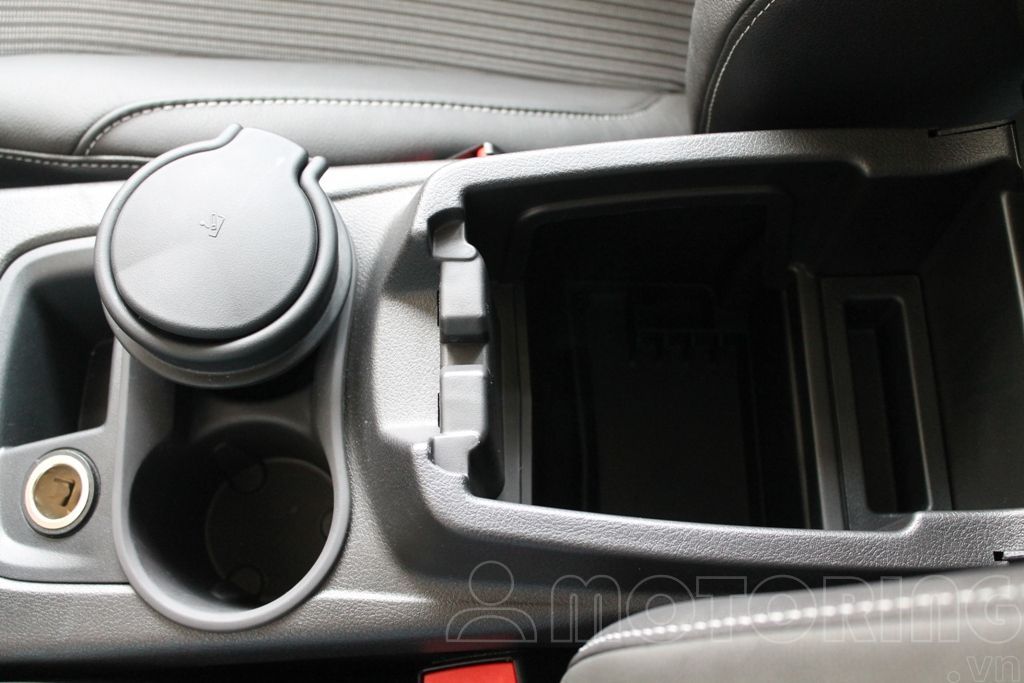 Ford Focus 2013 Việt Nam - Ảnh 47